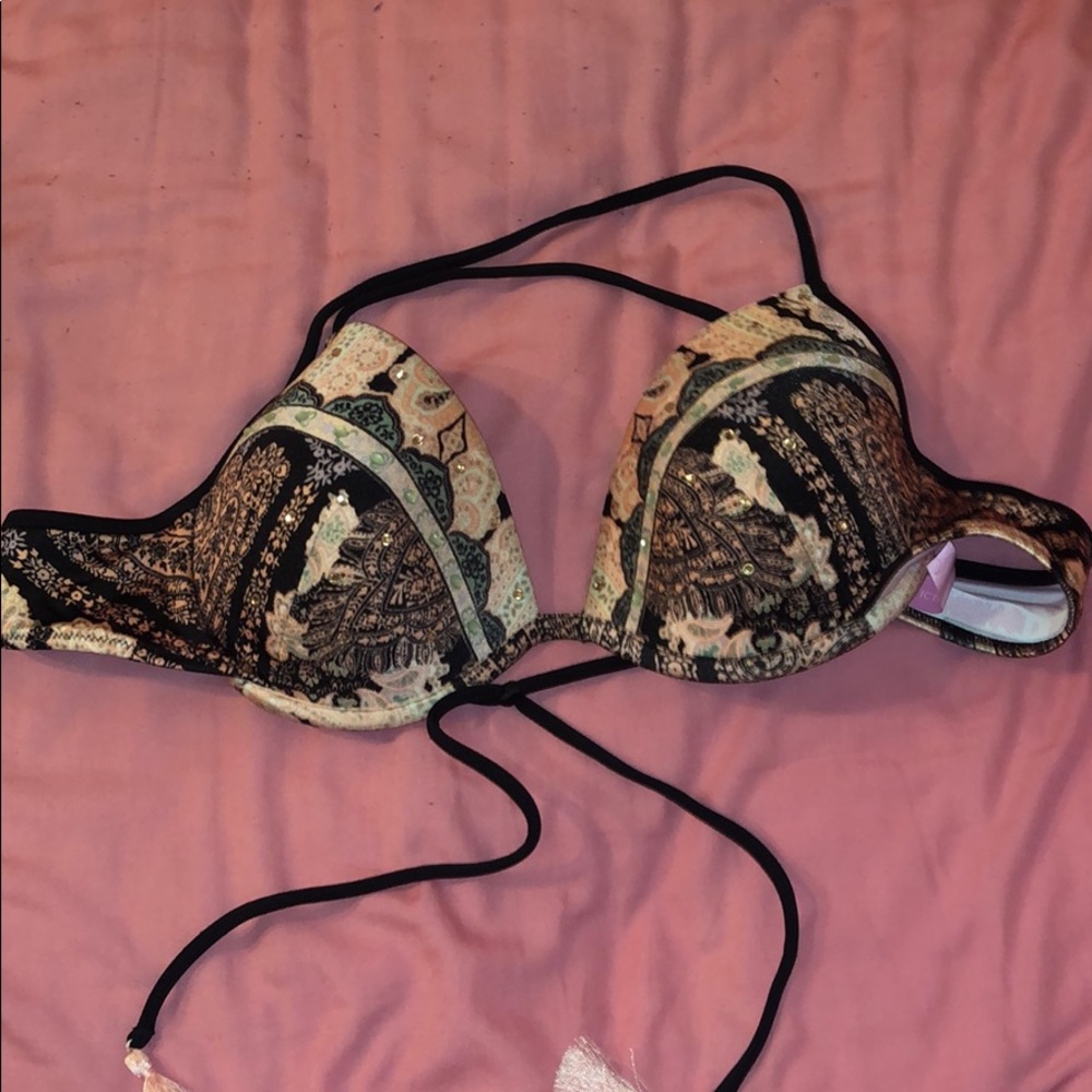 Victoria’s Secret Swimsuit Bikini Top